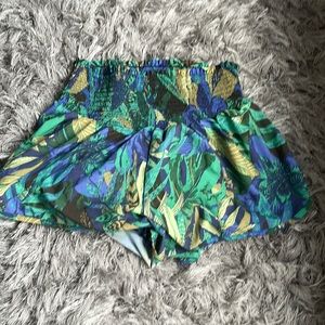 Offline size lg athletic shorts